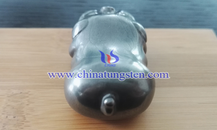 創意鎢金生肖豬圖片