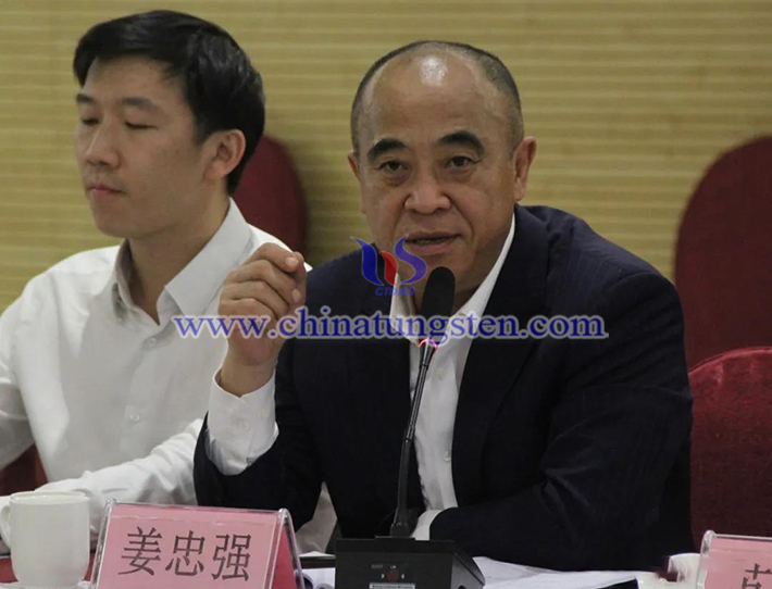 洛陽欒川鉬業集團股份有限公司中國區副總經理姜忠強(代表李發本主席)